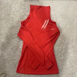 Nike dri-fit top